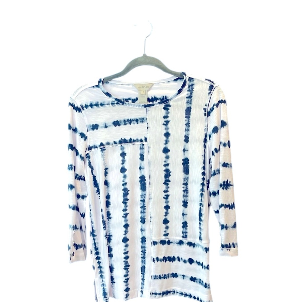 Multiples nautical, blue and white tie-dye style top… Size small